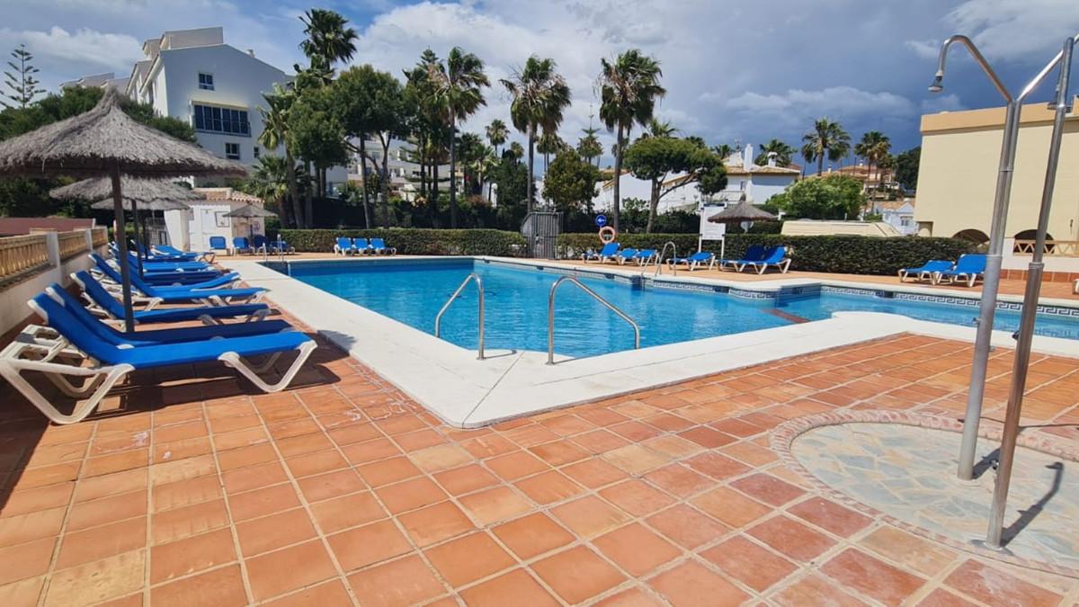 Apartment Penthouse in Mijas