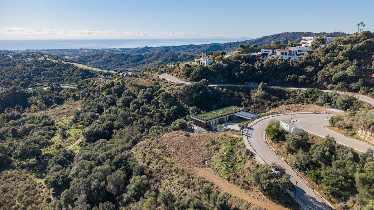 Plot Residential in Benahav&iacute;s