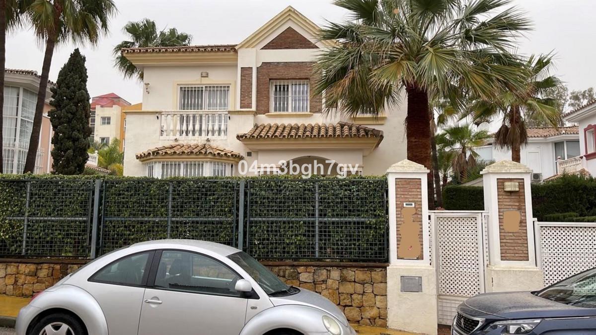 Villa Detached in Atalaya