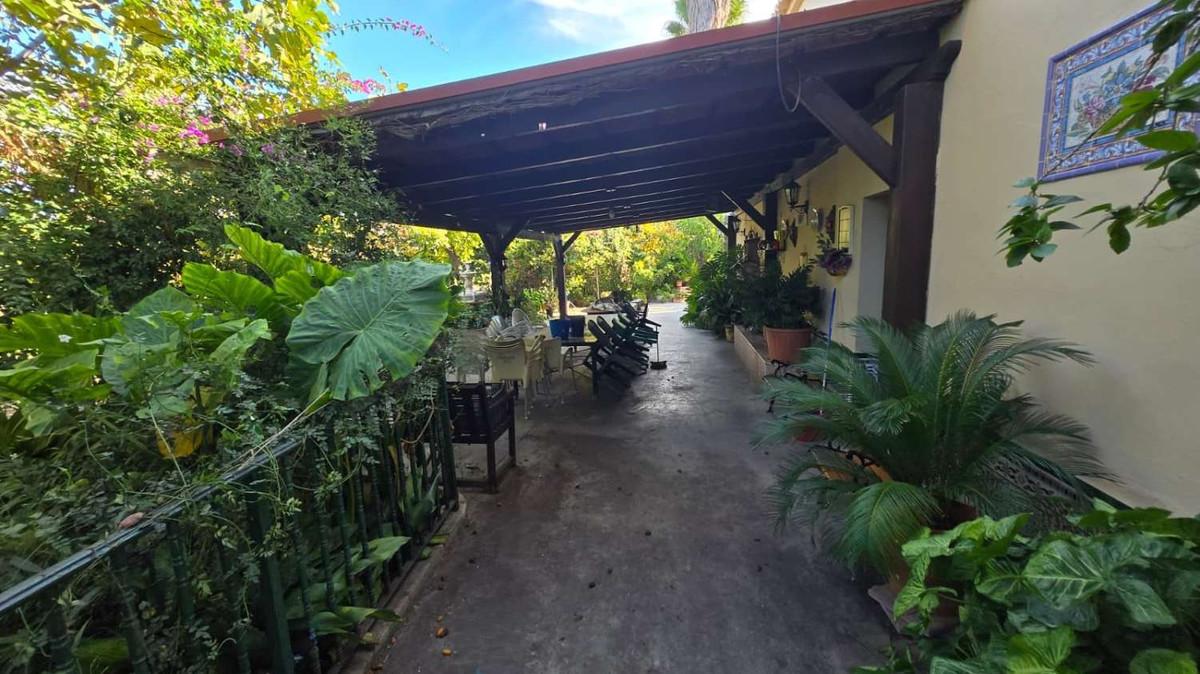 Villa Detached in Alhaur&iacute;n de la Torre