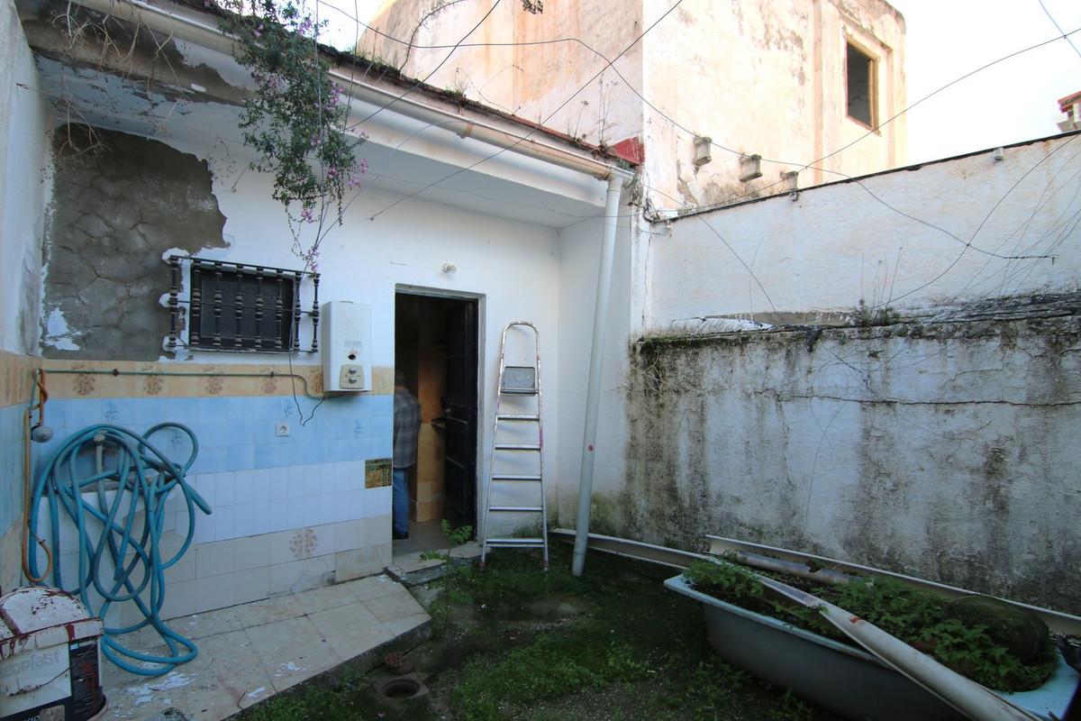 Townhouse Terraced in Co&iacute;n
