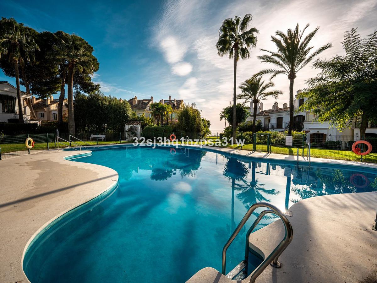 Townhouse Terraced in Estepona