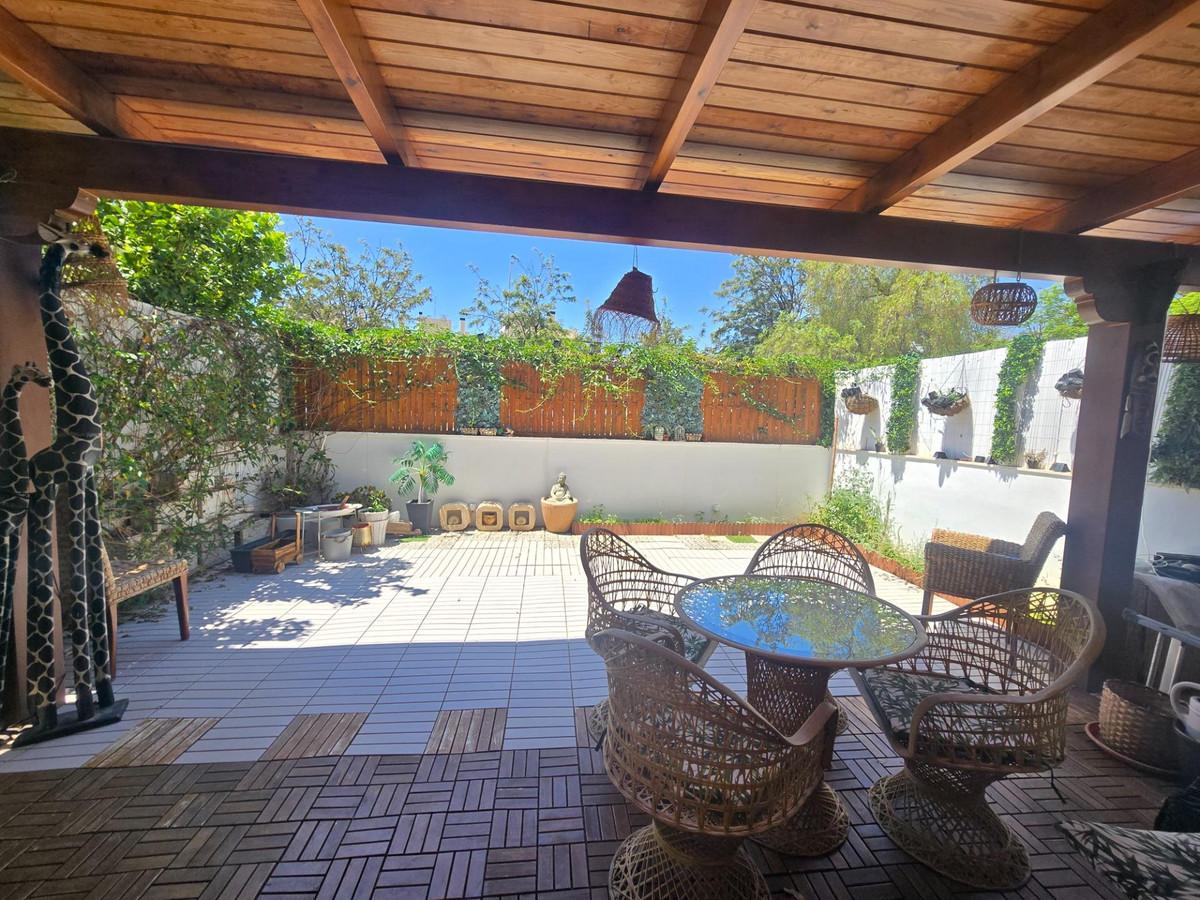 Apartment Ground Floor in El Pinillo