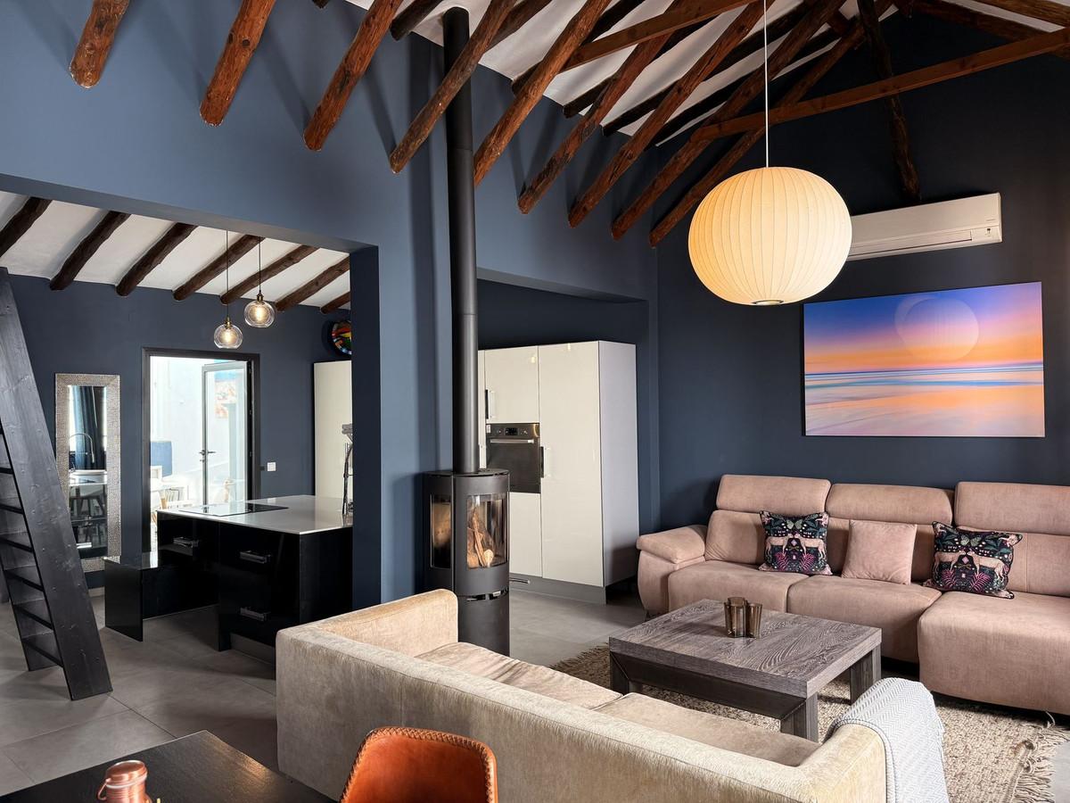 Apartment Penthouse in Estepona