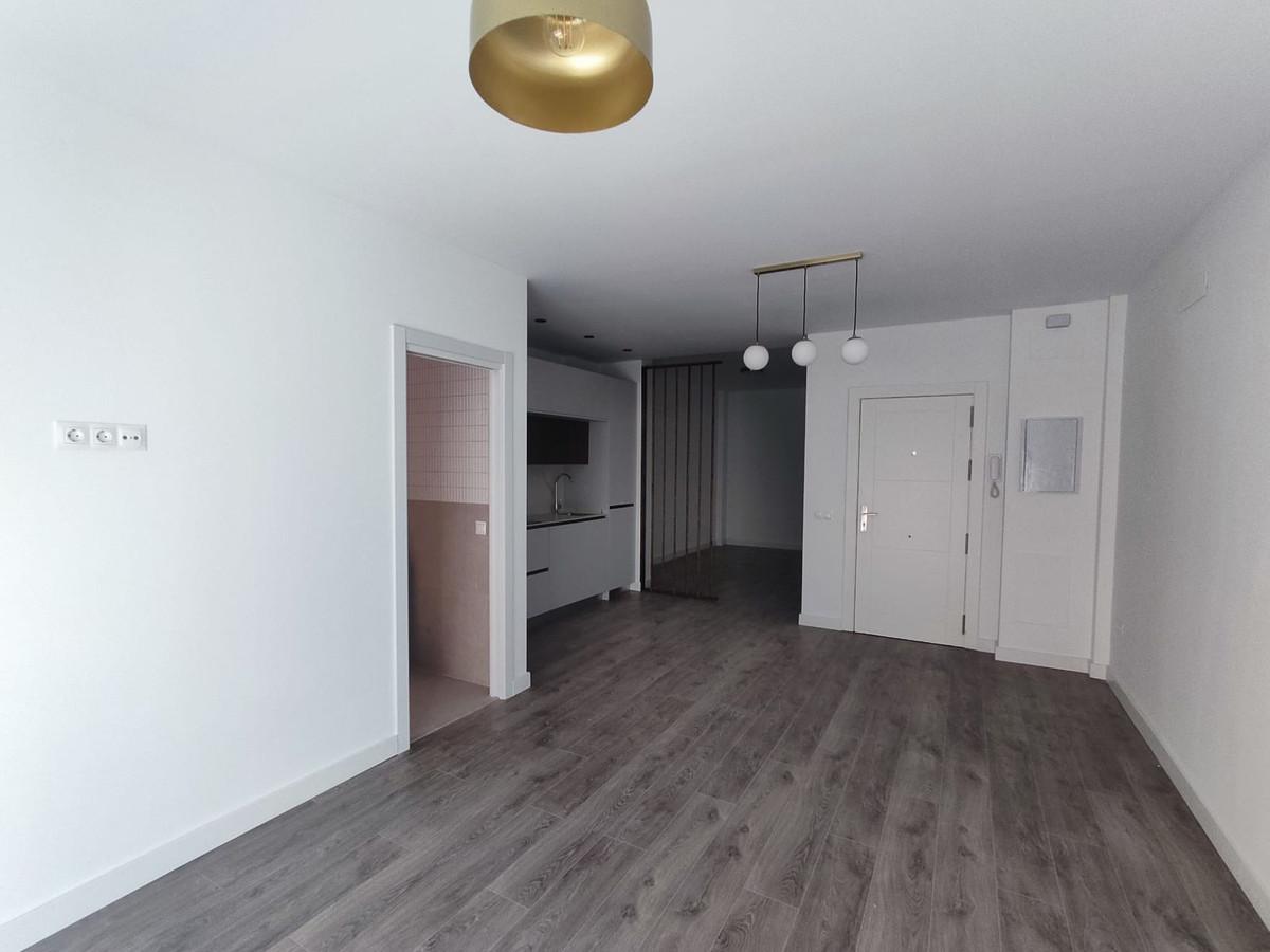 Apartment Middle Floor in M&aacute;laga