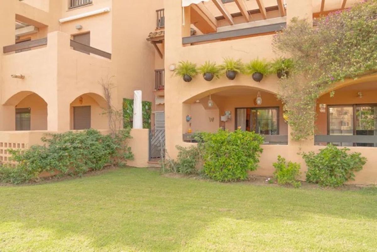 Apartment Ground Floor in Estepona