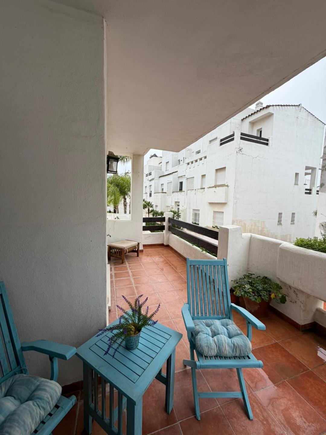 Apartment Middle Floor in Estepona