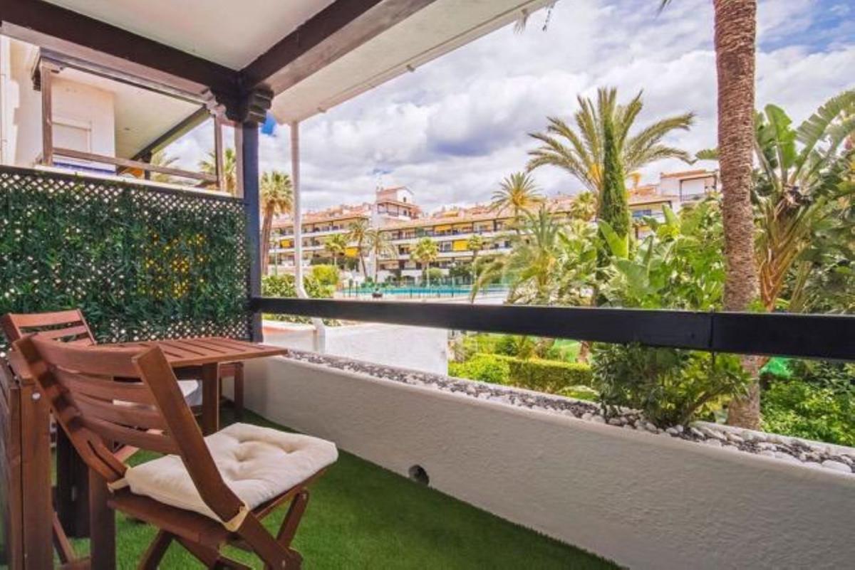 Apartment Middle Floor in Marbella