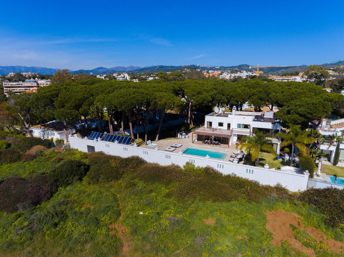 Villa Detached in Artola