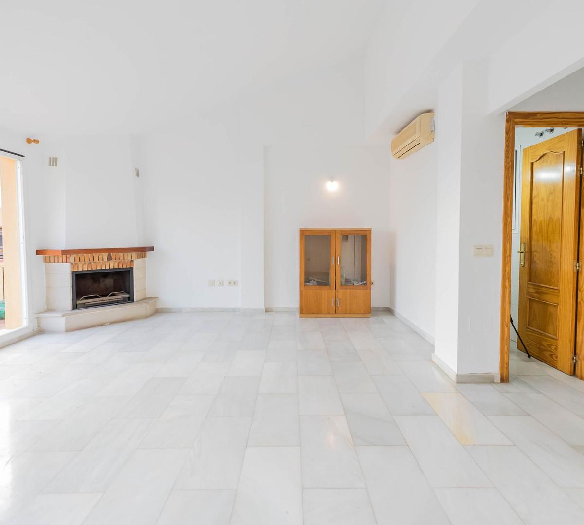 Townhouse Detached in Fuengirola