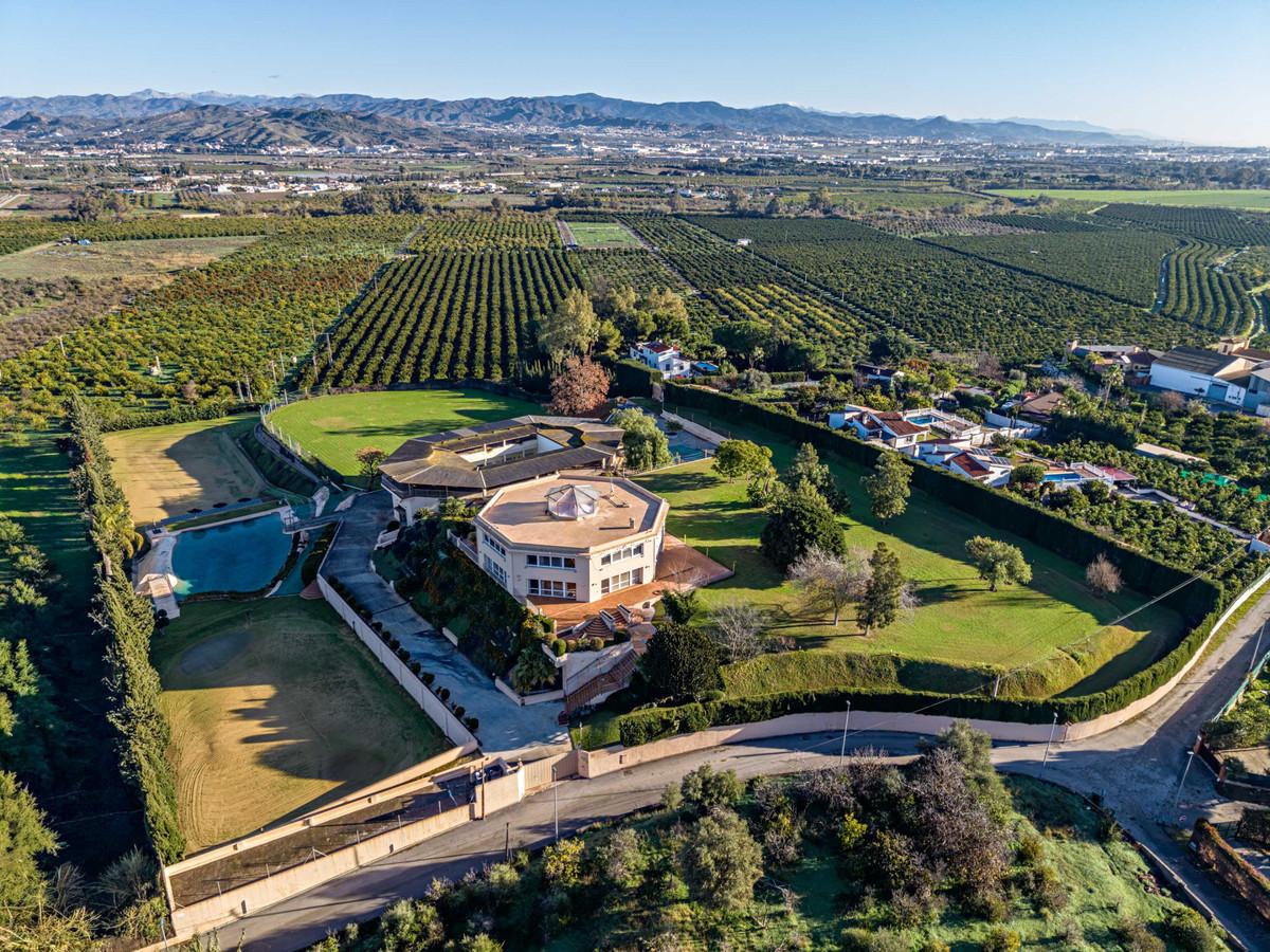 Commercial Other in Alhaur&iacute;n de la Torre