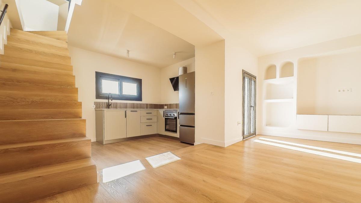 Townhouse Terraced in Oj&eacute;n