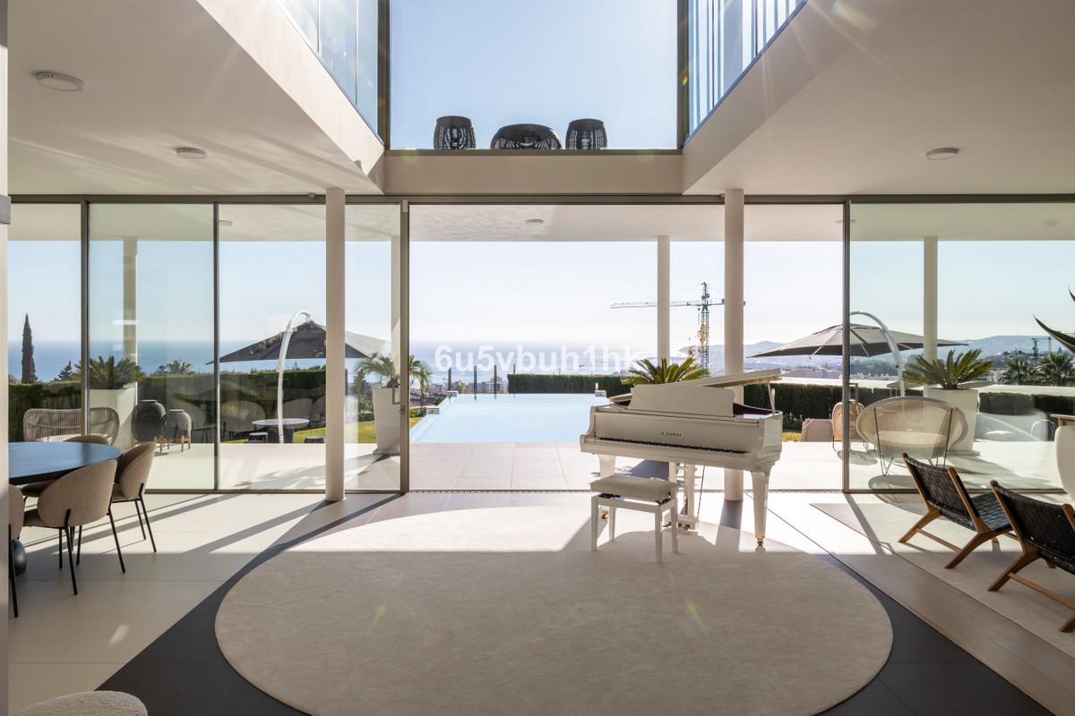 Villa Detached in Benalmadena