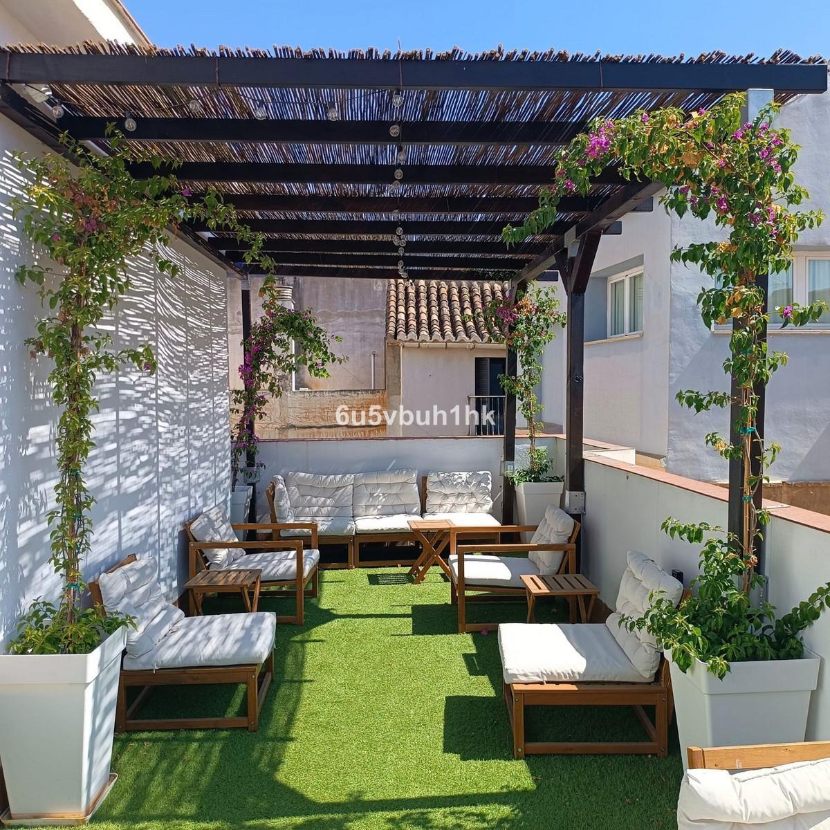 Townhouse Terraced in M&aacute;laga