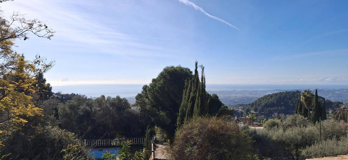 Plot Commercial in Mijas