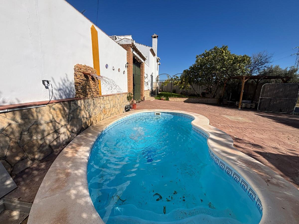 Villa Detached in Antequera