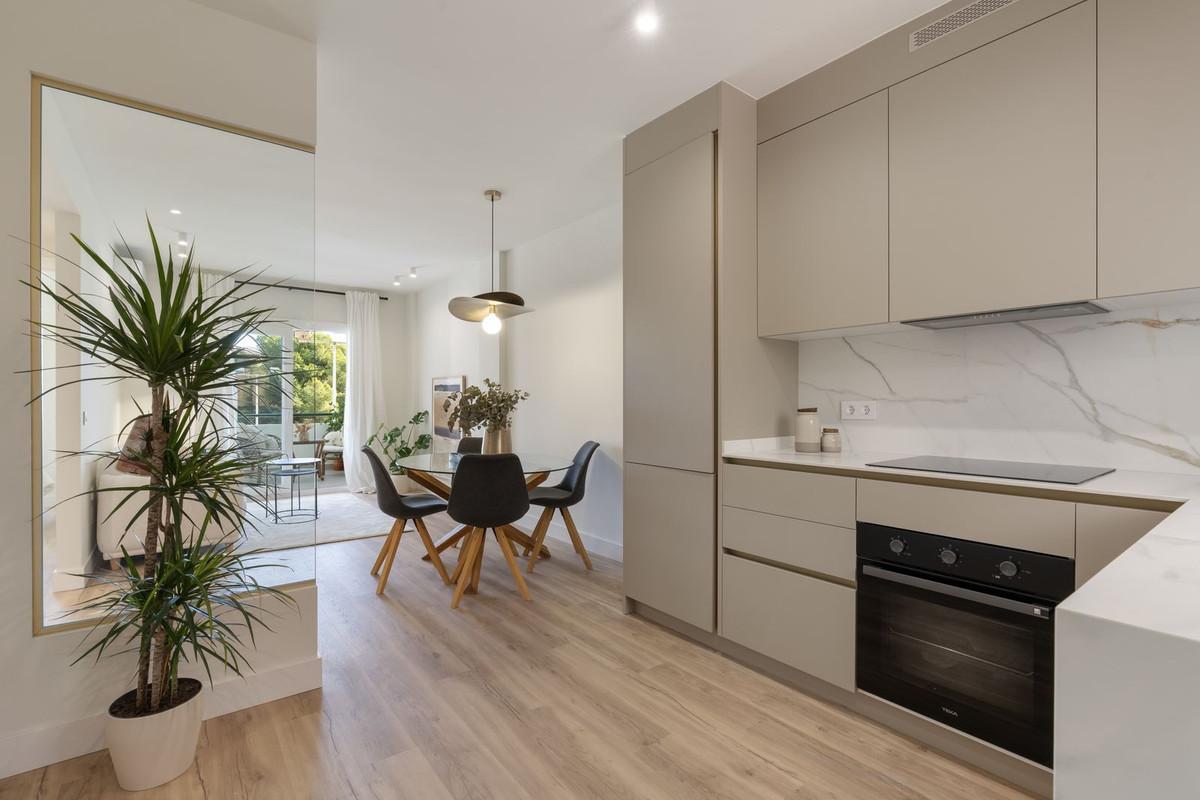 Apartment Middle Floor in Carvajal