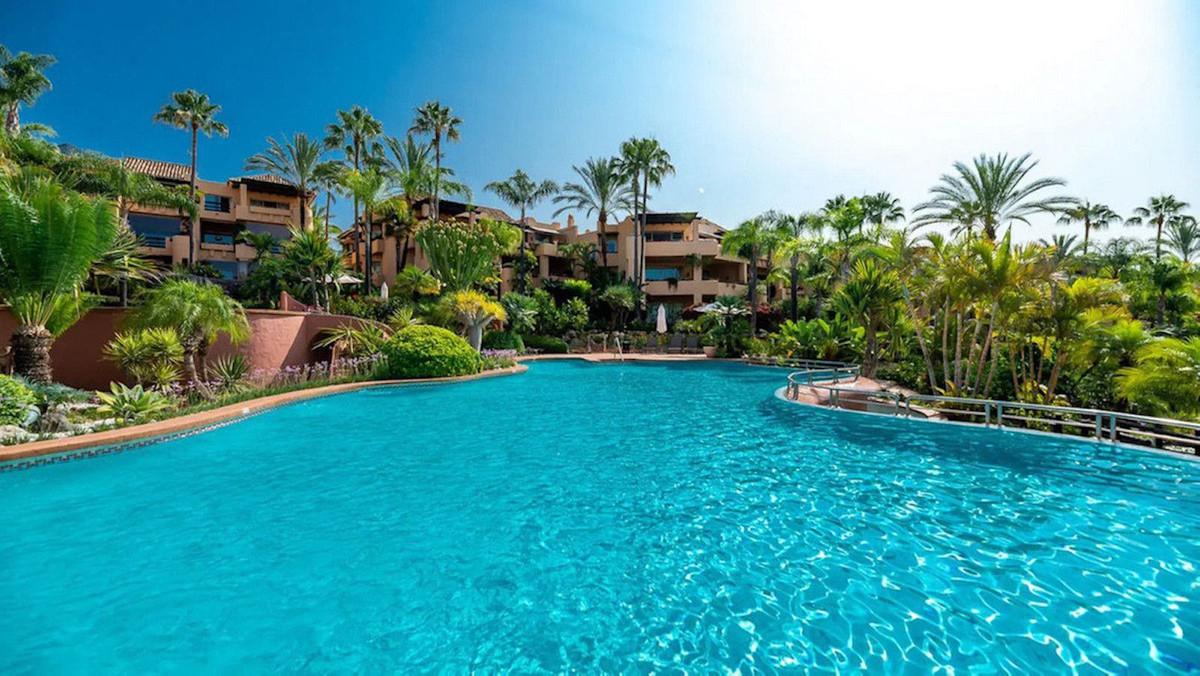Apartment Ground Floor in Sierra Blanca