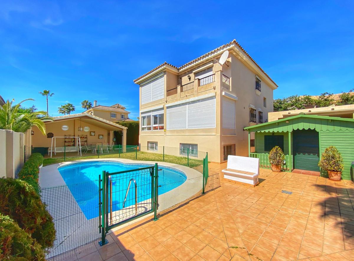 Villa Detached in Marbella