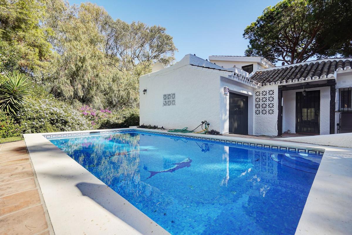 Villa Detached in Calahonda