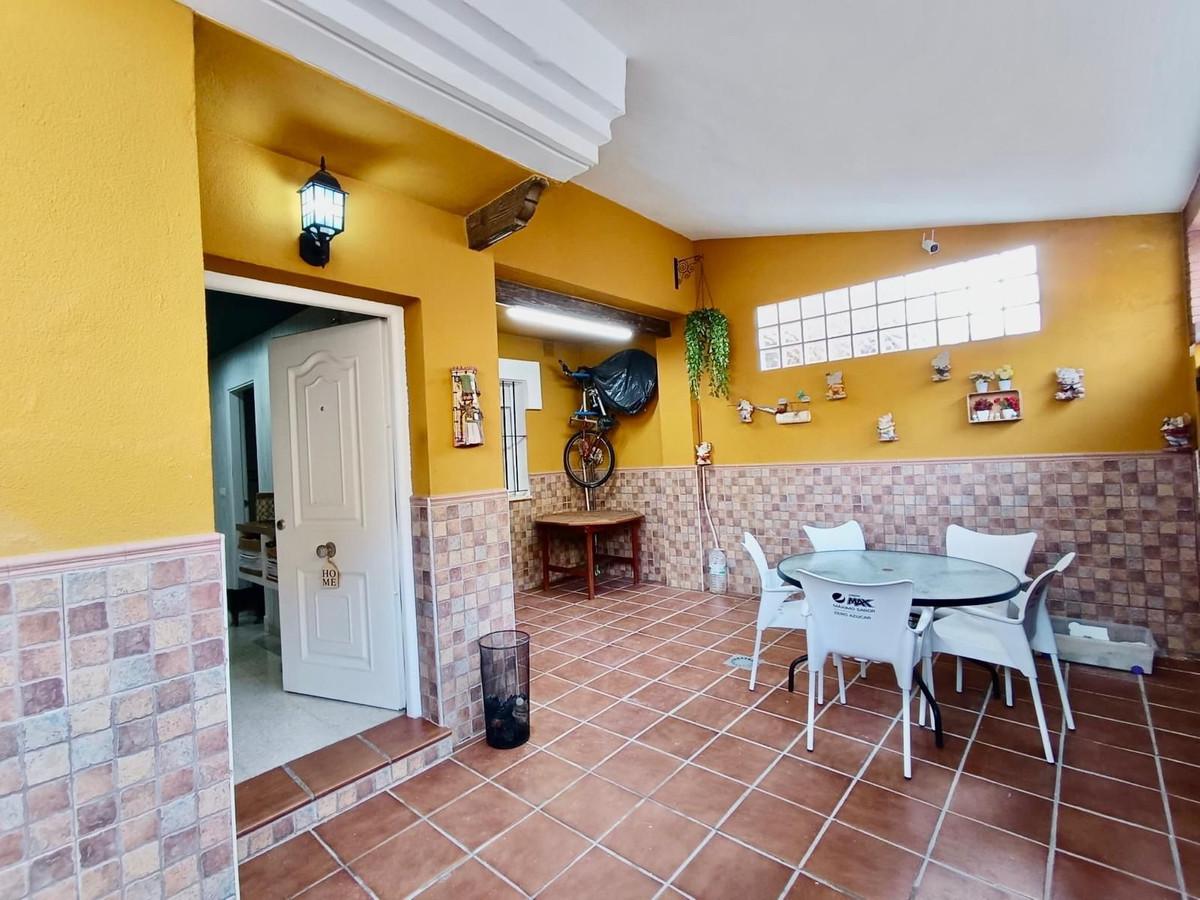 Townhouse Terraced in Alhaur&iacute;n de la Torre