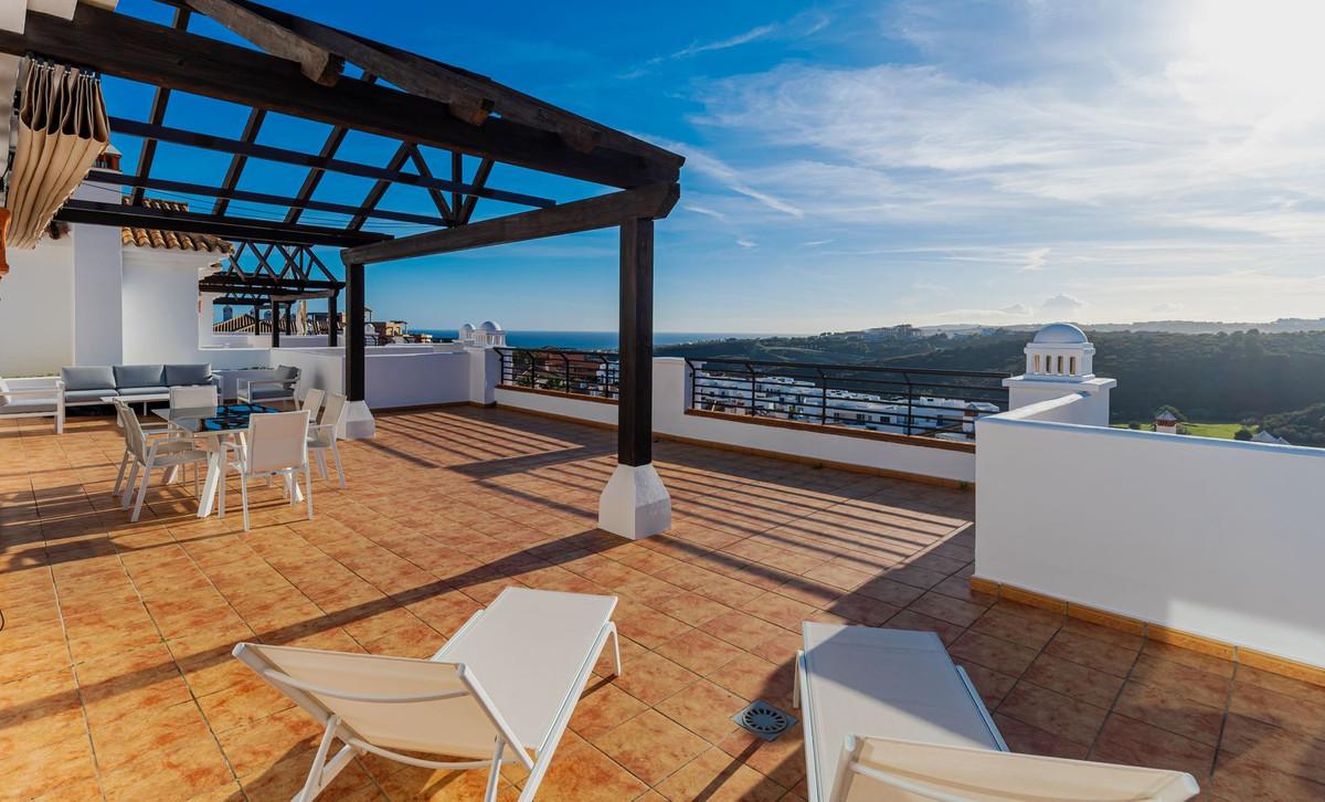 Apartment Penthouse in Casares Playa