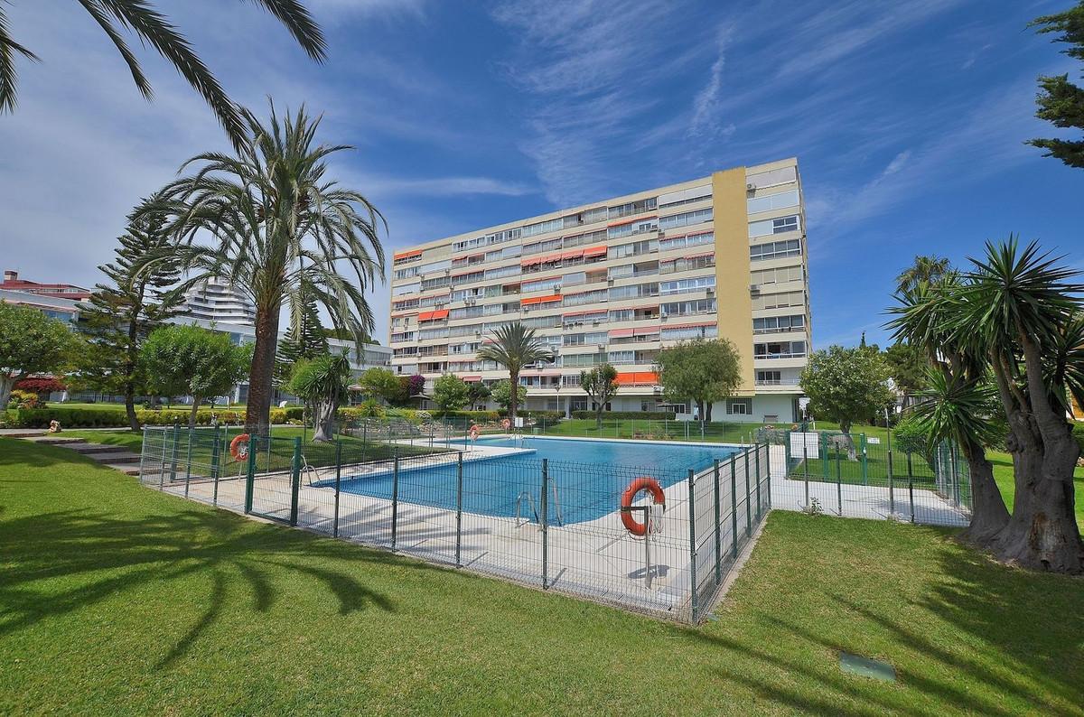 Apartment Penthouse in Benalmadena Costa