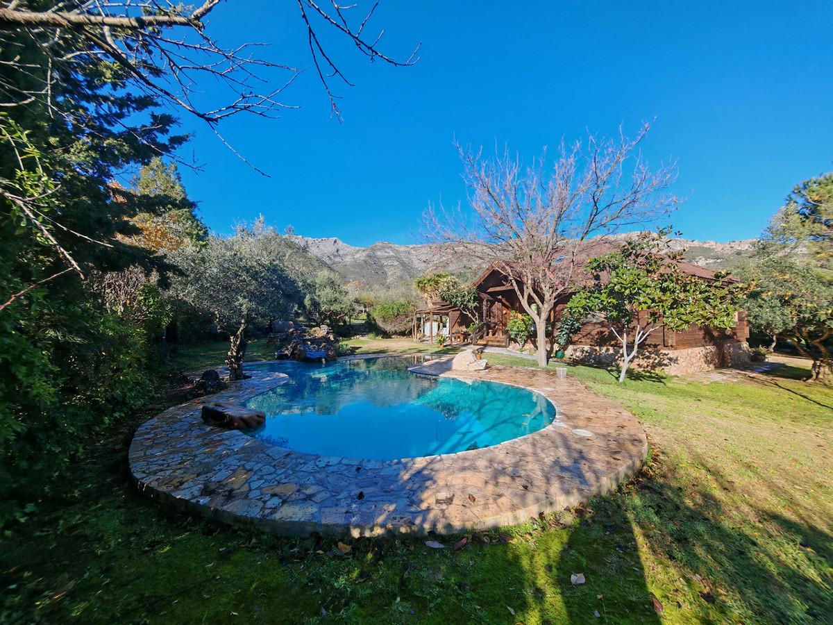 Villa Finca in Oj&eacute;n