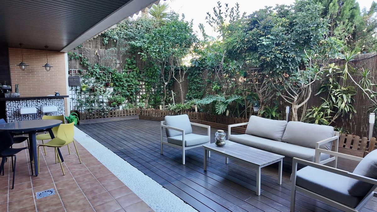 Apartment Ground Floor in El Pinillo