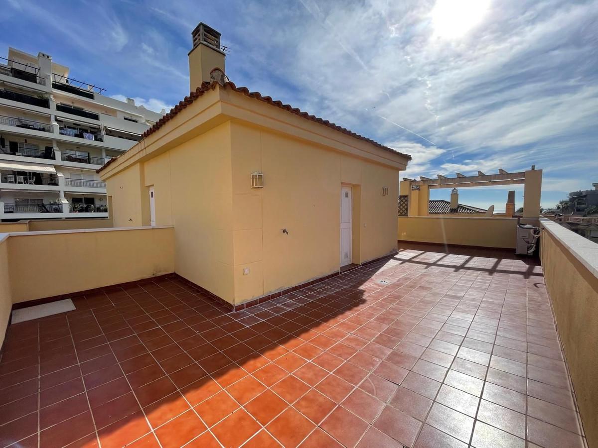 Apartment Penthouse in Torrequebrada
