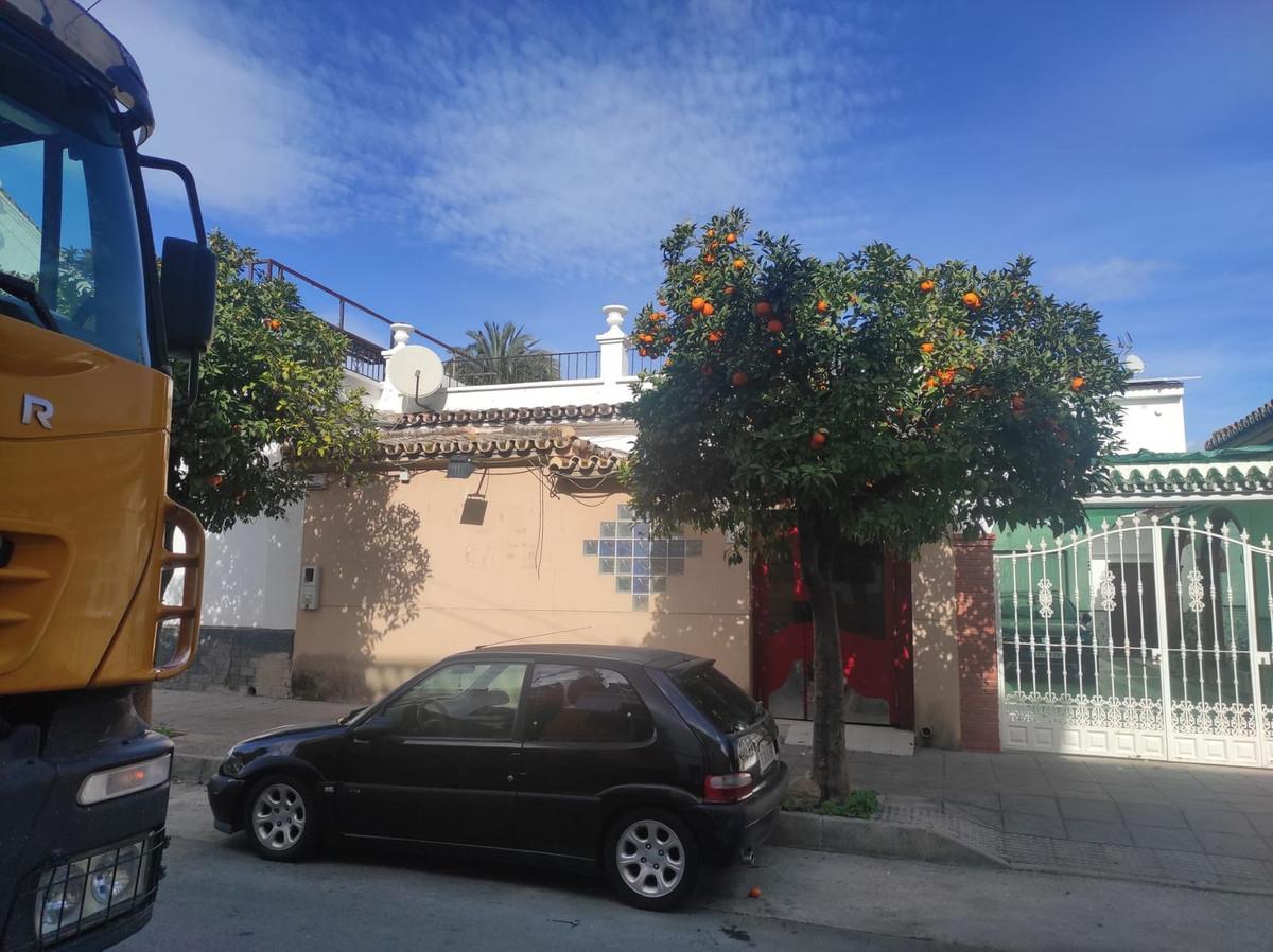 Commercial Commercial Premises in Churriana