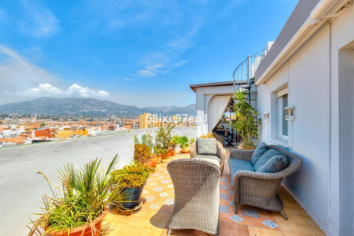 Apartment Penthouse in Fuengirola
