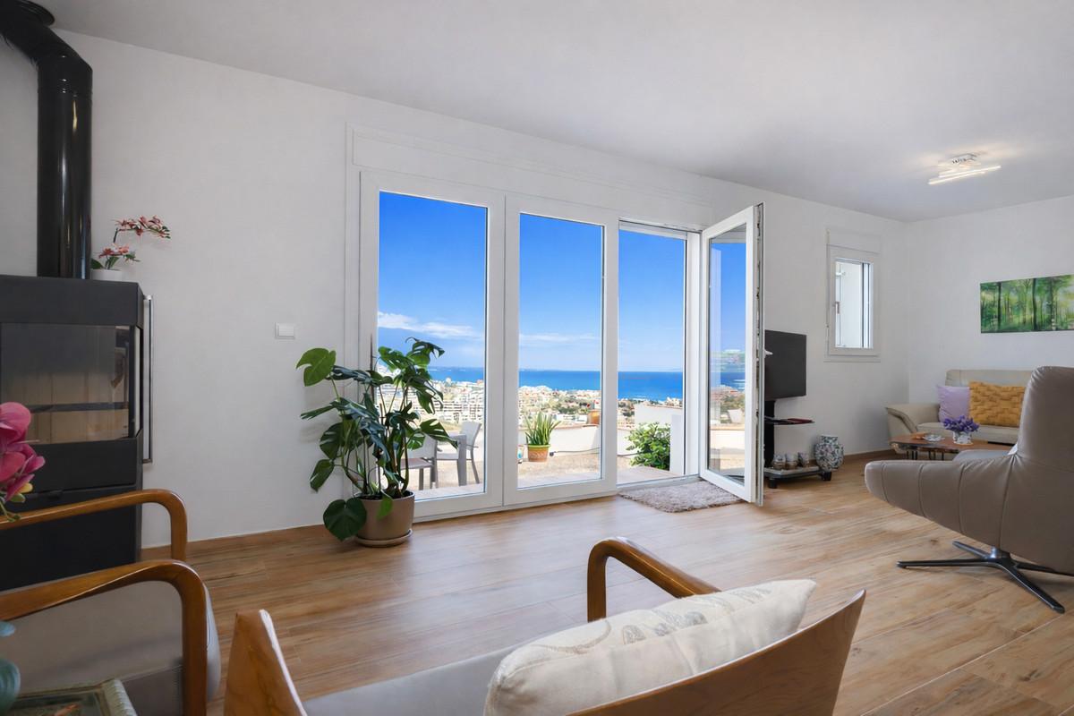 Villa Semi Detached in Manilva