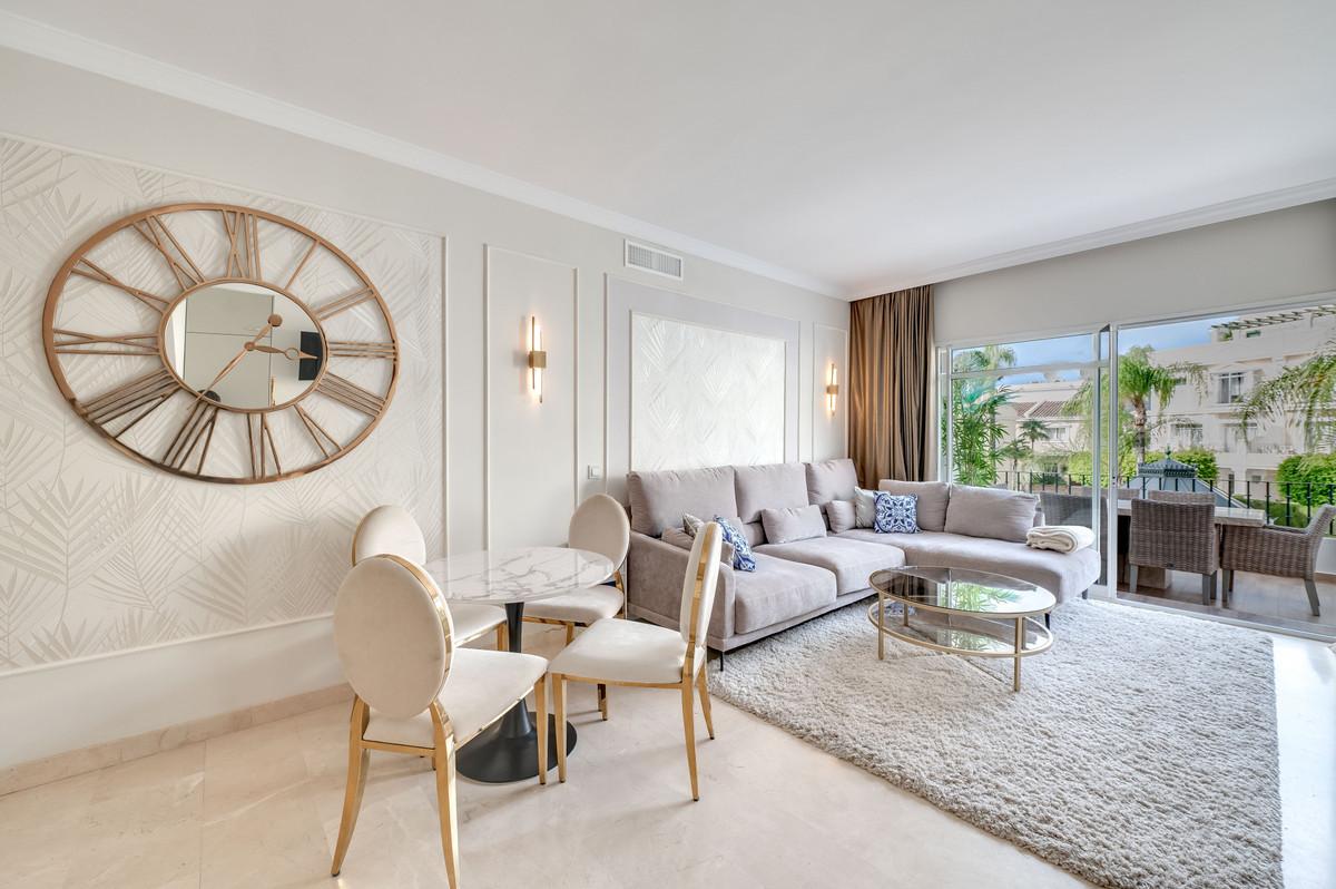 Apartment Duplex in Nueva Andaluc&iacute;a