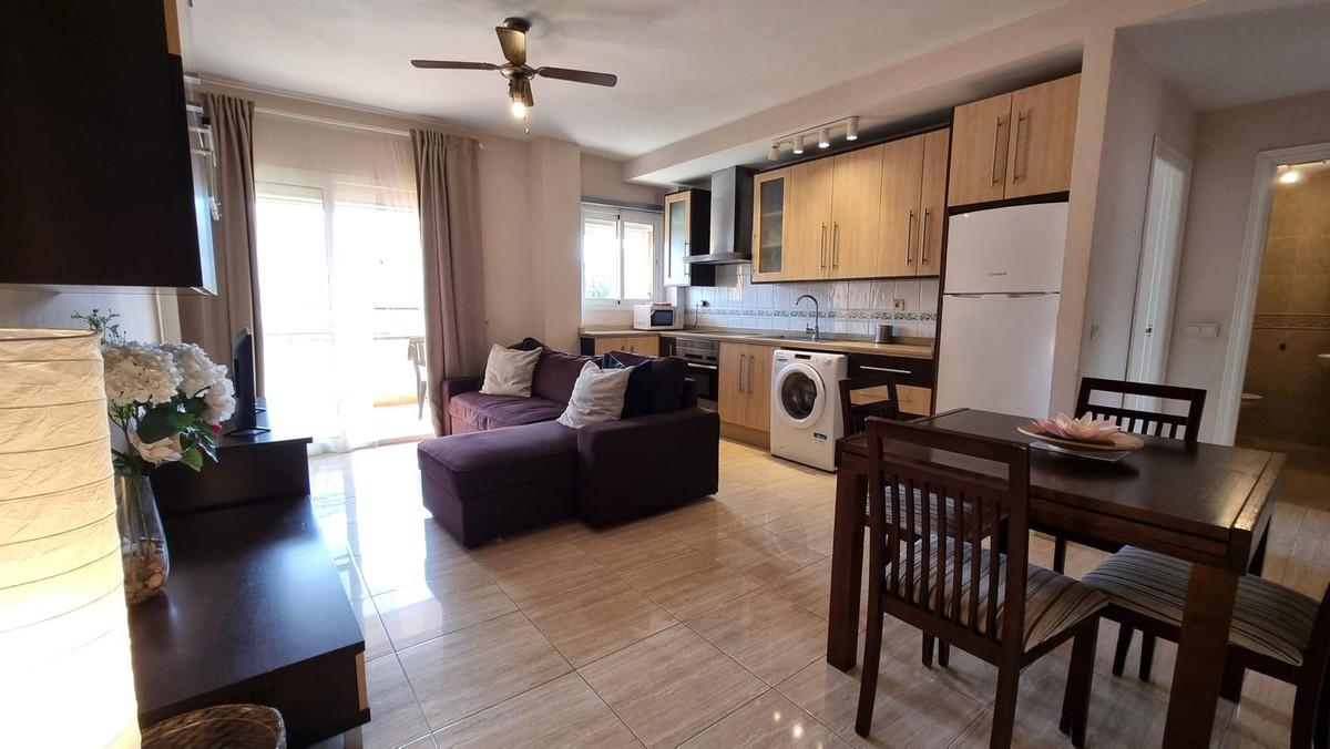 Apartment Middle Floor in San Luis de Sabinillas