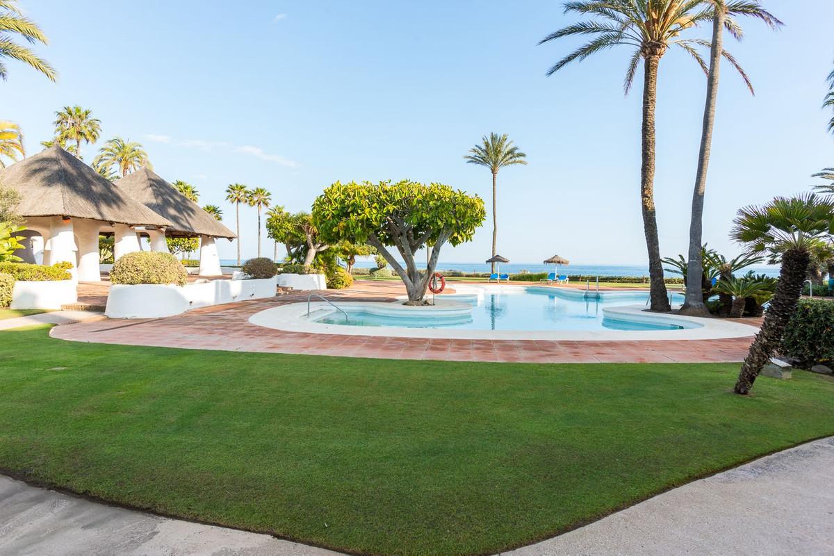 Apartment Ground Floor in Estepona