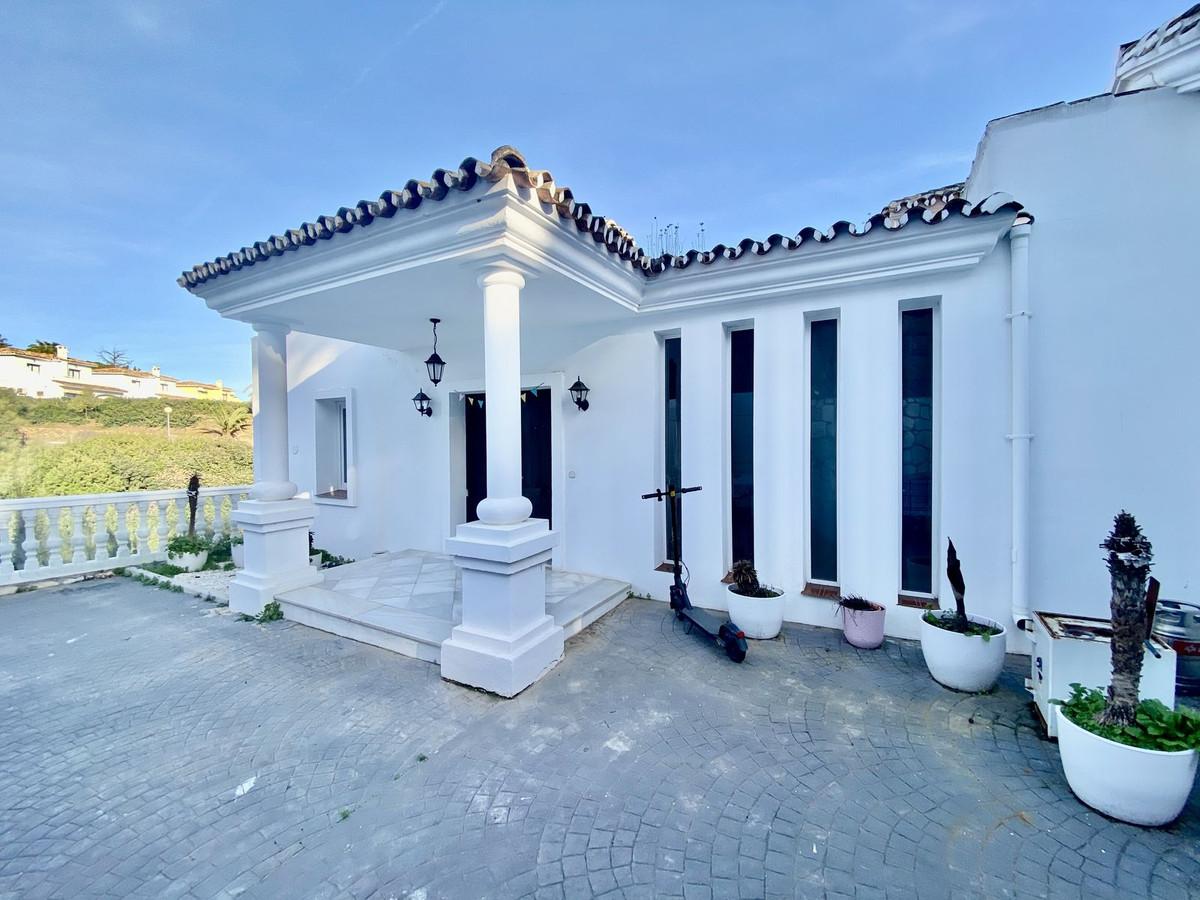 Villa Detached in Calahonda