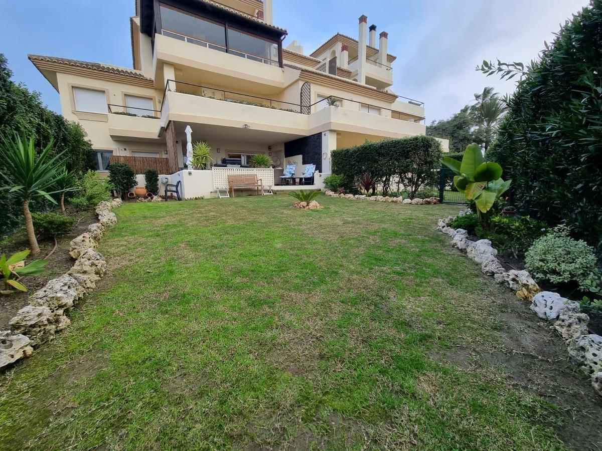 Apartment Ground Floor in San Roque Club