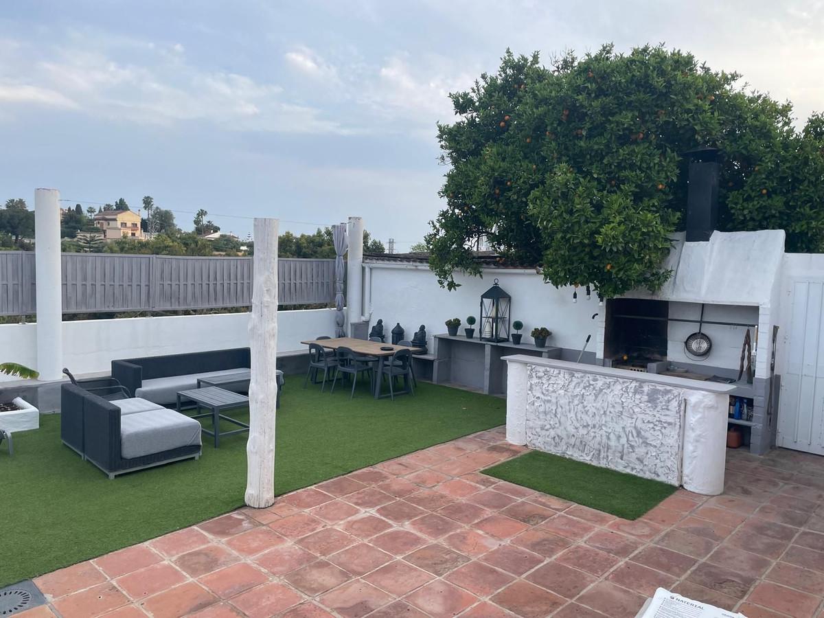 Villa Detached in San Pedro de Alc&aacute;ntara