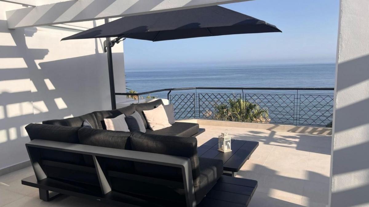 Apartment Penthouse in Mijas