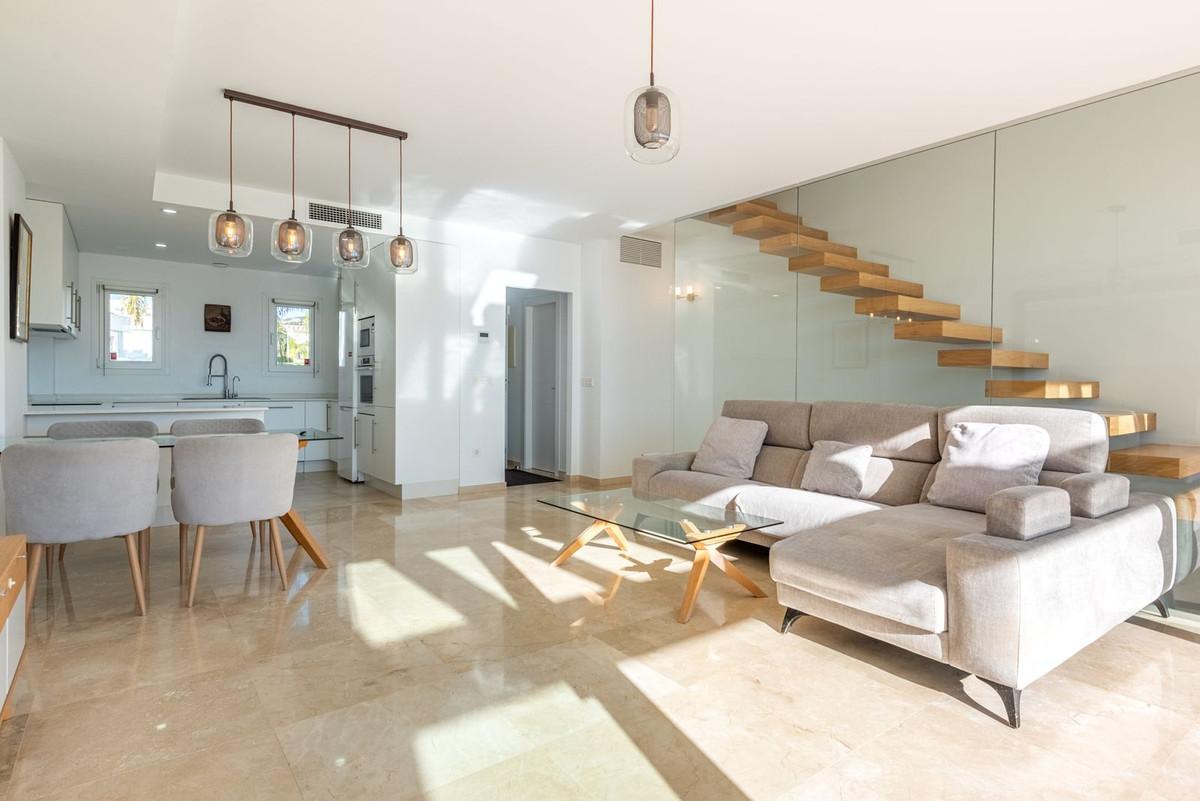 Townhouse Terraced in Calahonda