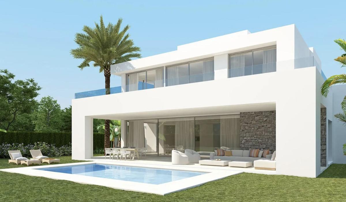 Villa Detached in R&iacute;o Real