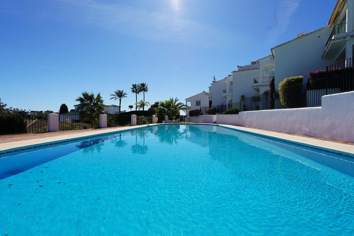 Apartment Ground Floor in El Paraiso