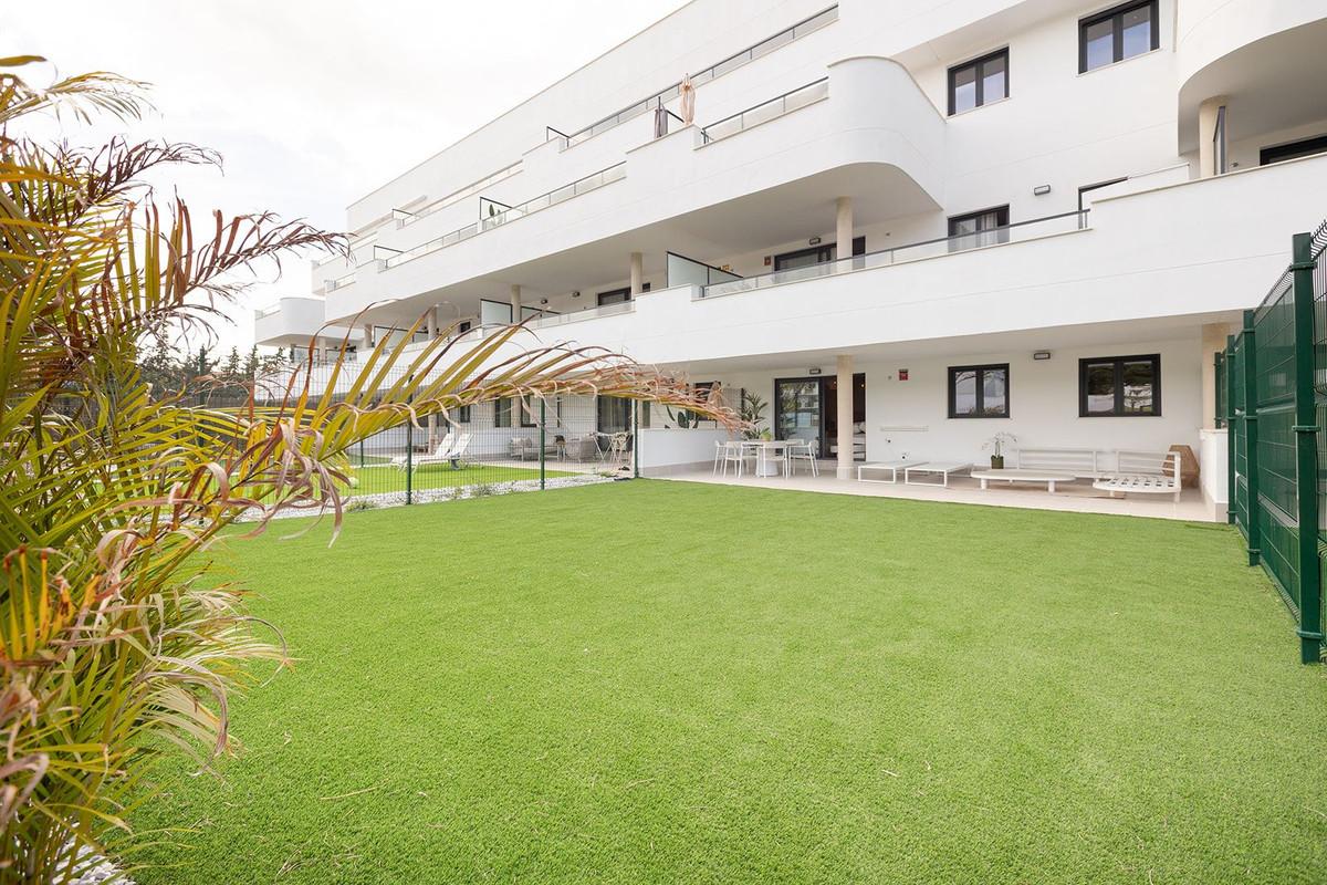 Apartment Ground Floor in Estepona