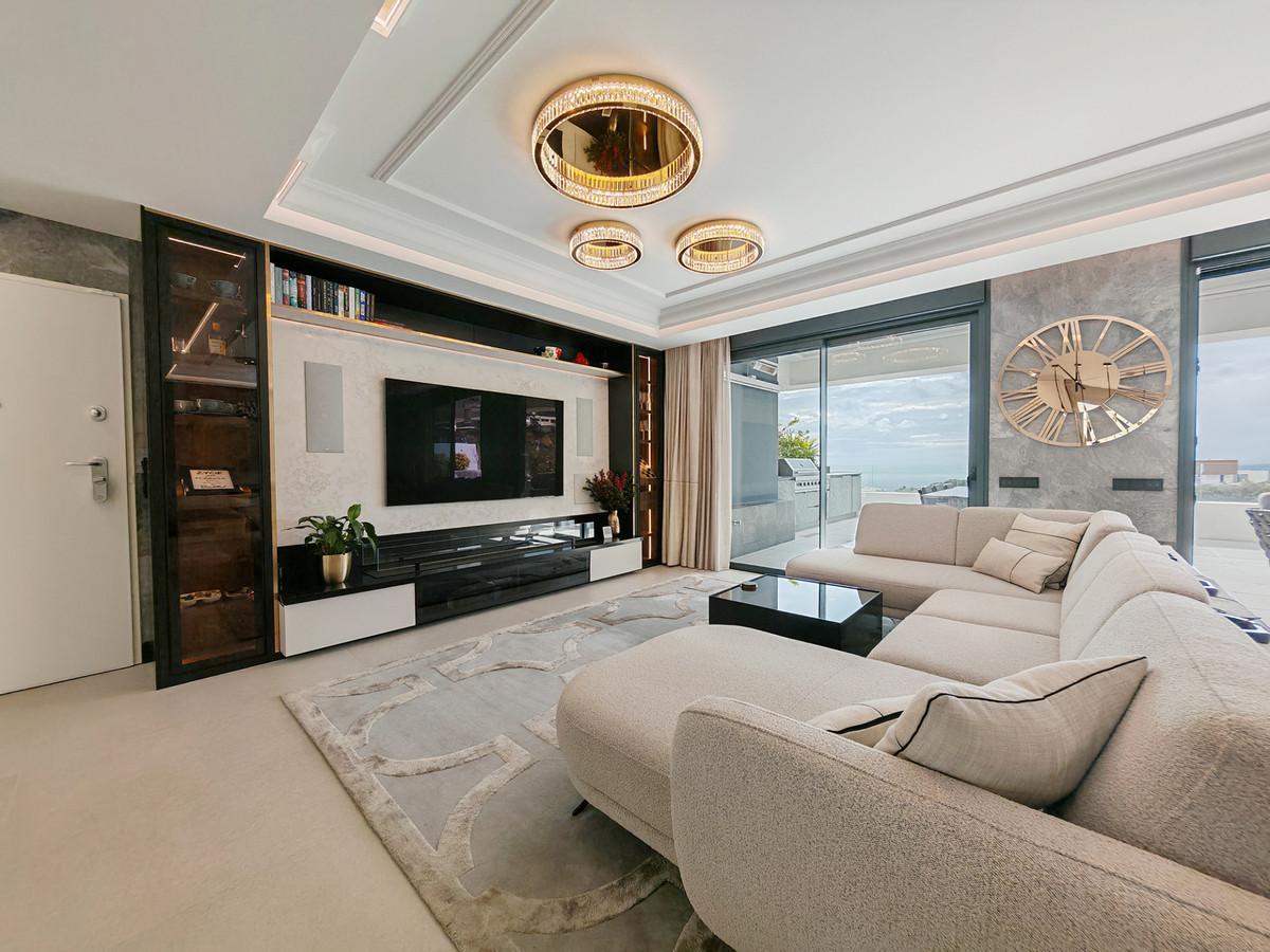 Apartment Penthouse in Marbella
