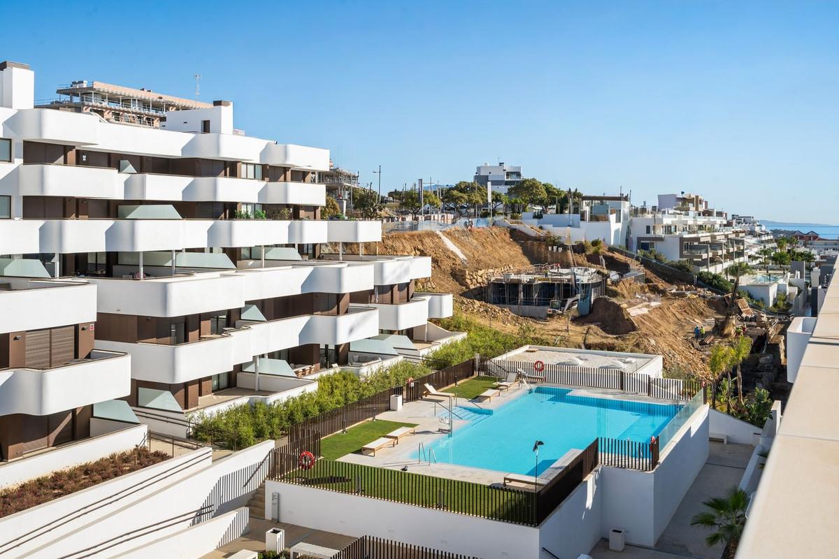 Apartment Penthouse in Estepona