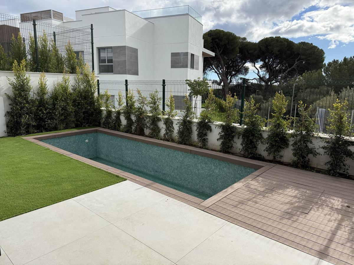 Apartment Ground Floor in Marbella