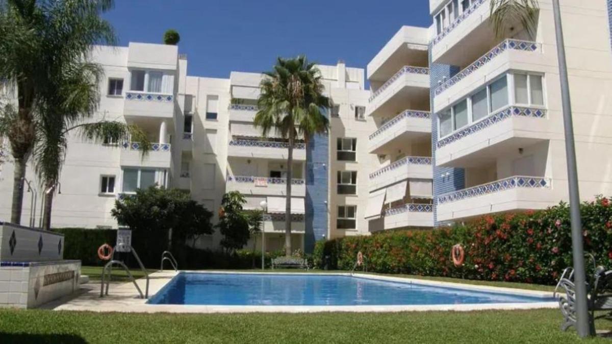 Apartment Middle Floor in Marbella