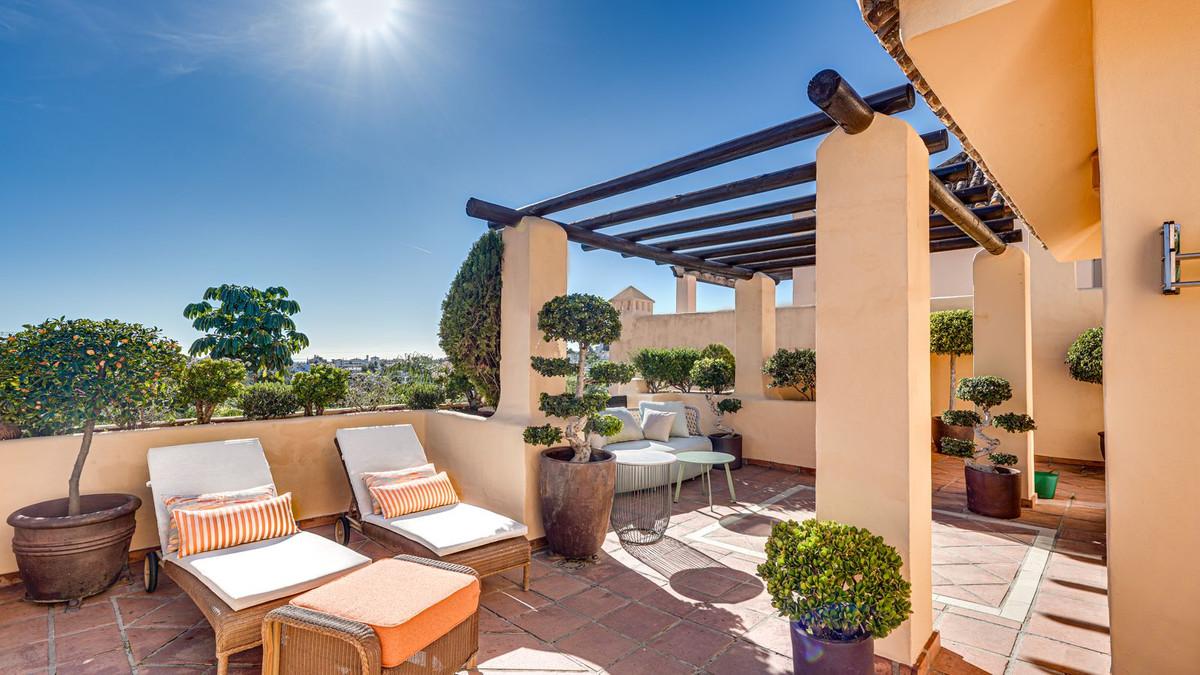 Apartment Penthouse Duplex in Estepona