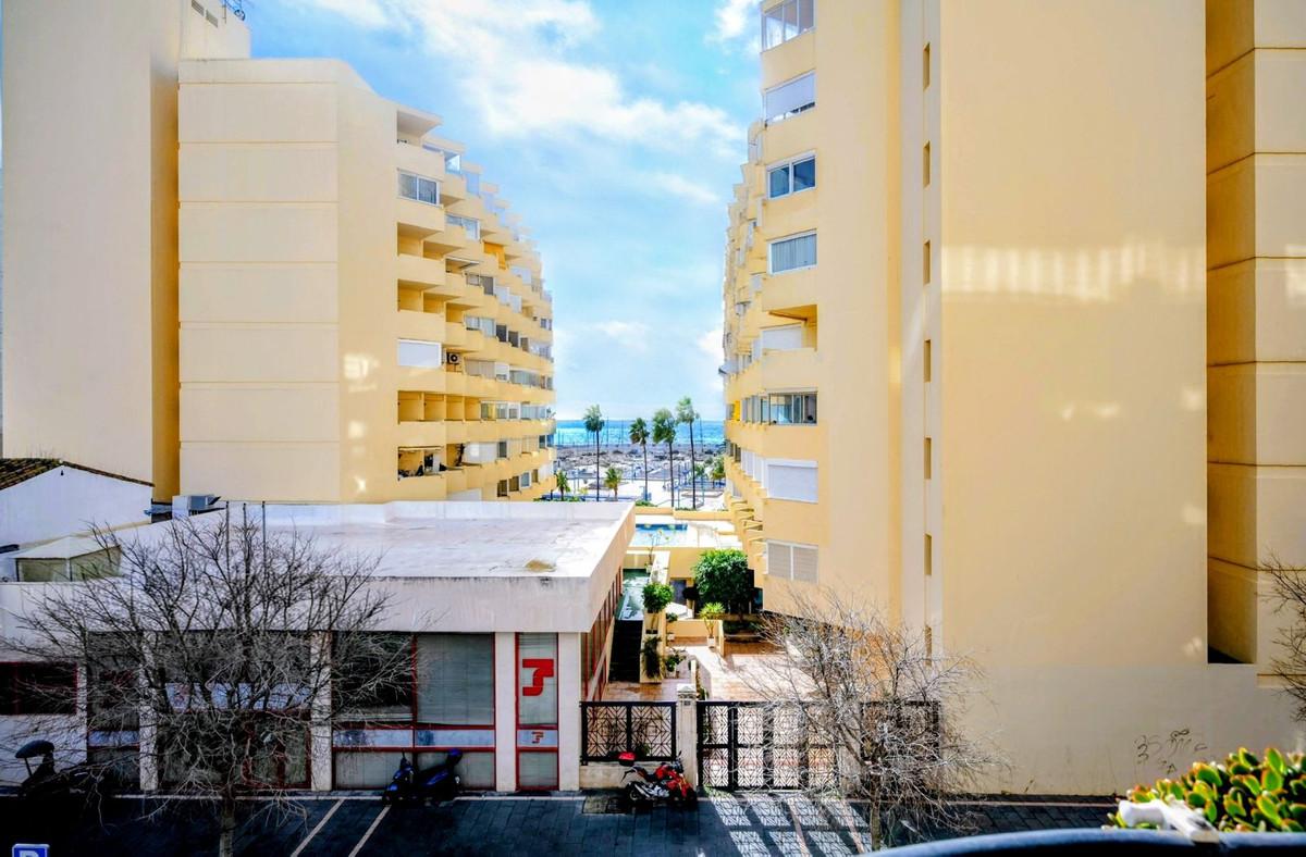 Apartment Middle Floor in Marbella